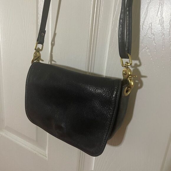 Vintage Libaire Black Pebbled Leather Crossbody Bag/Shoulder Purse - Made in USA - Picture 3 of 10